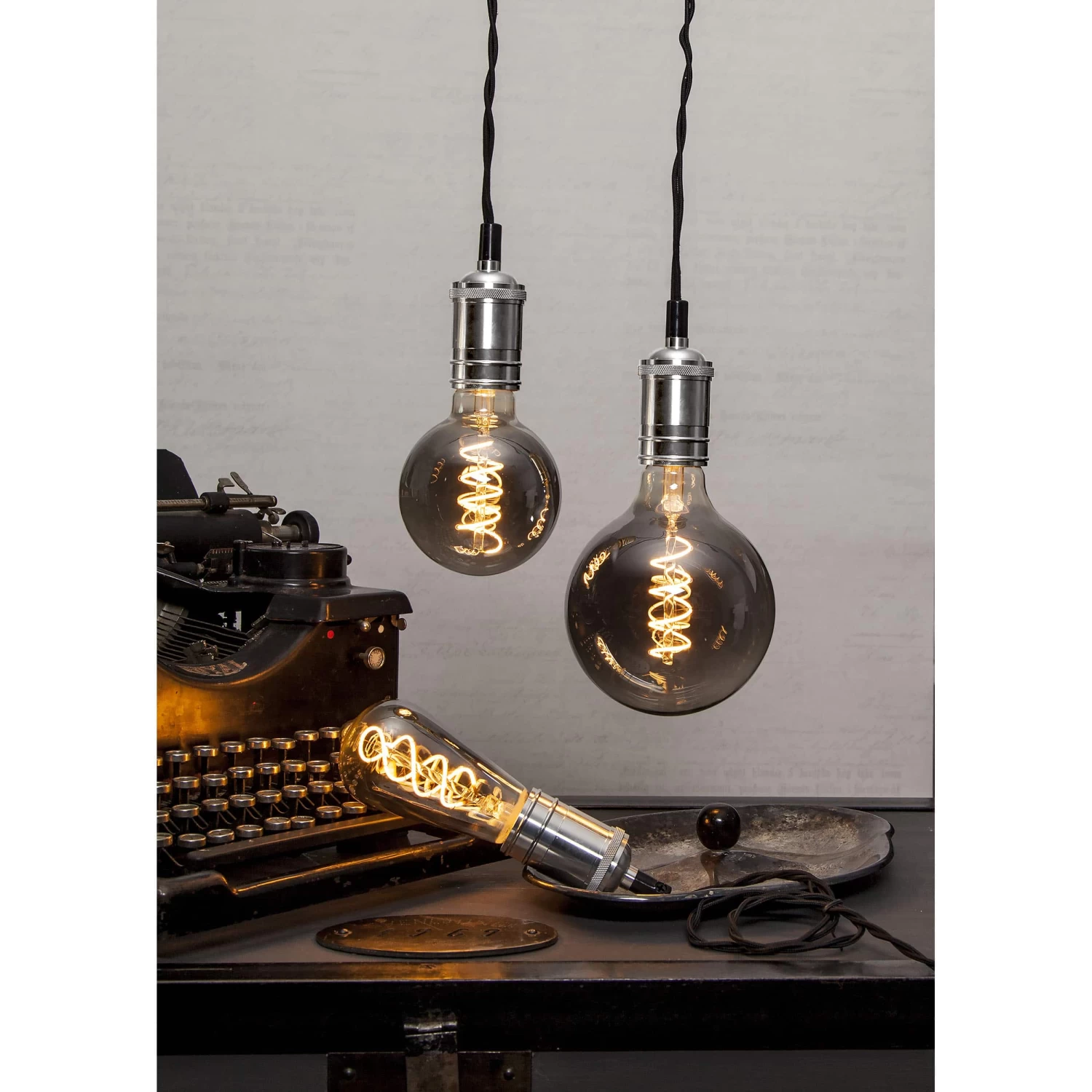 Leuchtmittel – Globe 2W 2100K Rauch Dimmbar Ø9,5 Cm – Bild 5