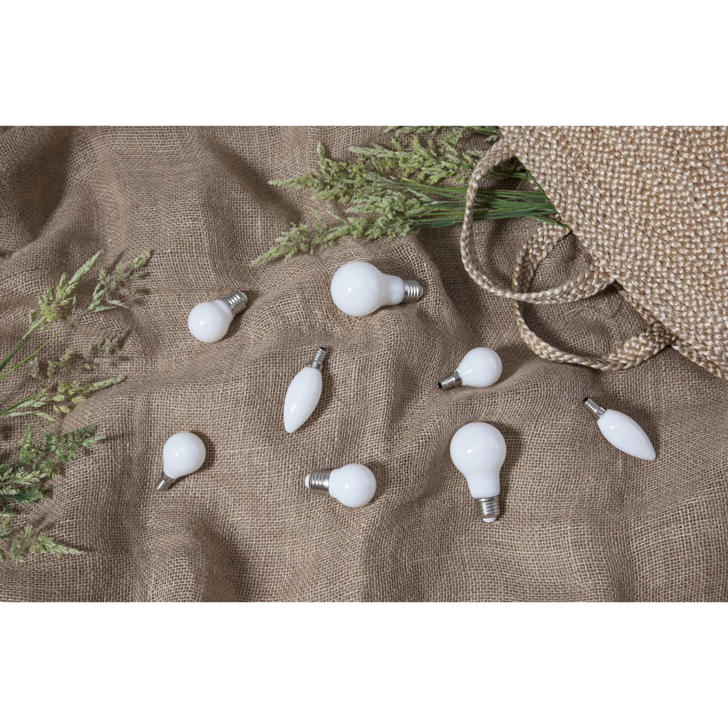 LED Tropfen Matt 5W (≈39 Watt) 2700K Dimmbar Ø6cm – Bild 4