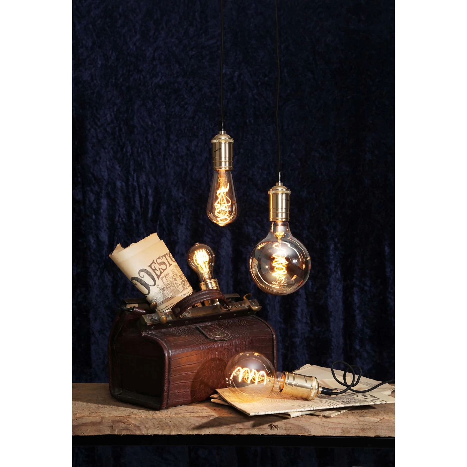 LED Filament – Globe 3,2W 2100K Dimmbar Amber Ø12,5cm – Bild 8