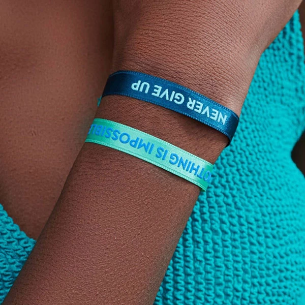 Armband – Satin – Worry Less Smile More – Bild 3