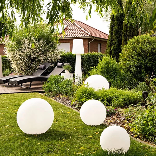 In & Outdoor LED Leuchtkugel – Bola SOLAR Weiß – Bild 2